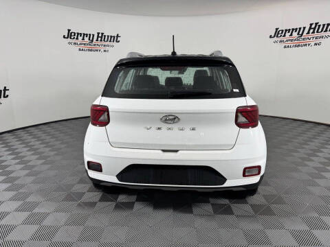 2023 Hyundai Venue Limited