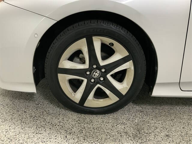 2018 Toyota Prius Three