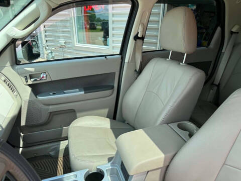 2010 Mercury Mariner Premier I4