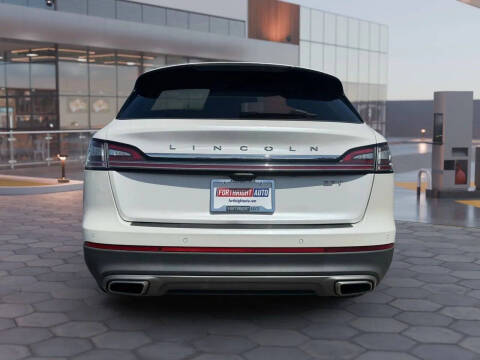 2019 Lincoln Nautilus Black Label
