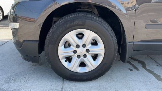 2017 Chevrolet Traverse LS