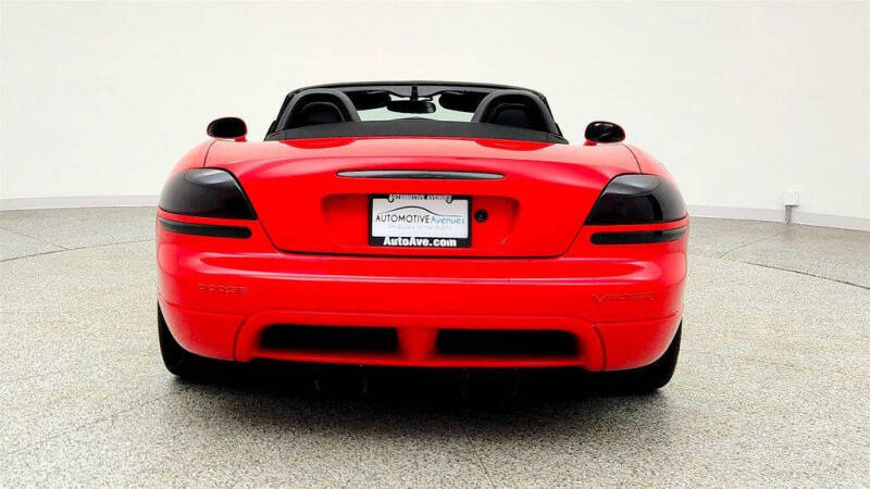 2004 Dodge Viper SRT-10