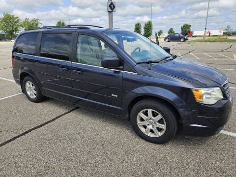 2008 Chrysler Town and Country for sale at Short Line Auto Inc in Rochester MN