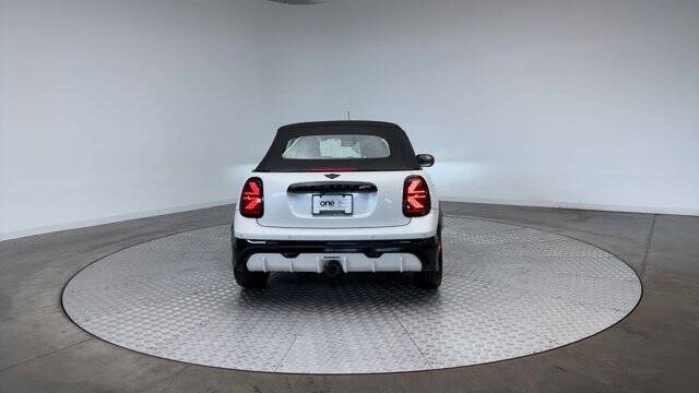 2026 MINI Convertible