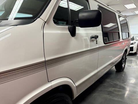 1997 Dodge Ram Van 2500