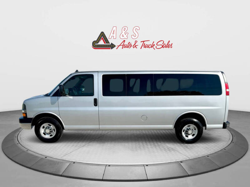 2016 Chevrolet Express LT 3500