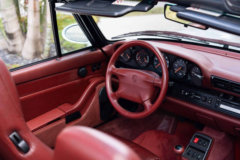 1998 Porsche 911 Carrera