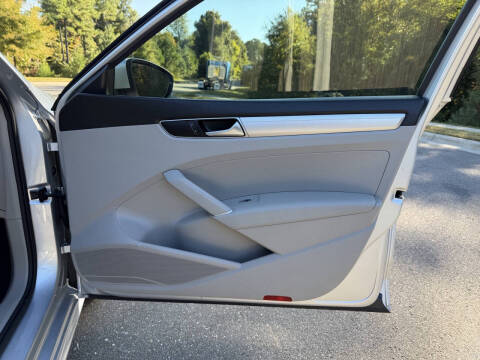 2017 Volkswagen Passat 1.8T S