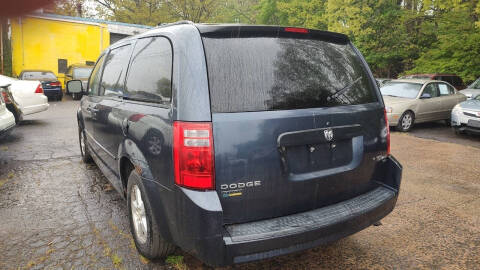 2009 Dodge Grand Caravan SE