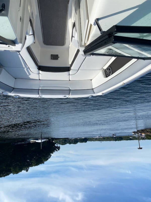 2016 Sea Ray 270 SUNDECK