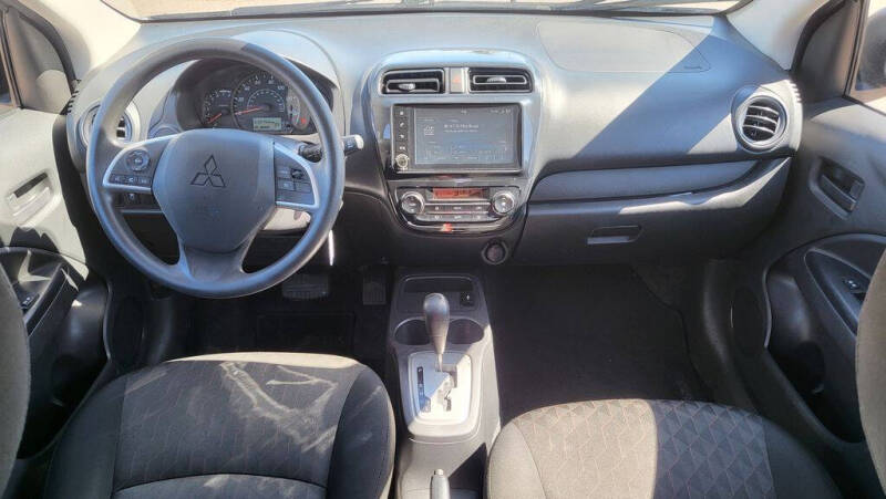 2024 Mitsubishi Mirage ES