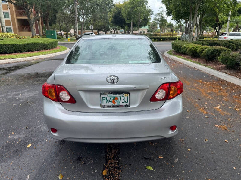 2010 Toyota Corolla LE