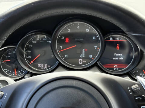 2013 Porsche Cayenne Tiptronic