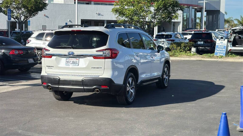 2023 Subaru Ascent Premium 7-Passenger