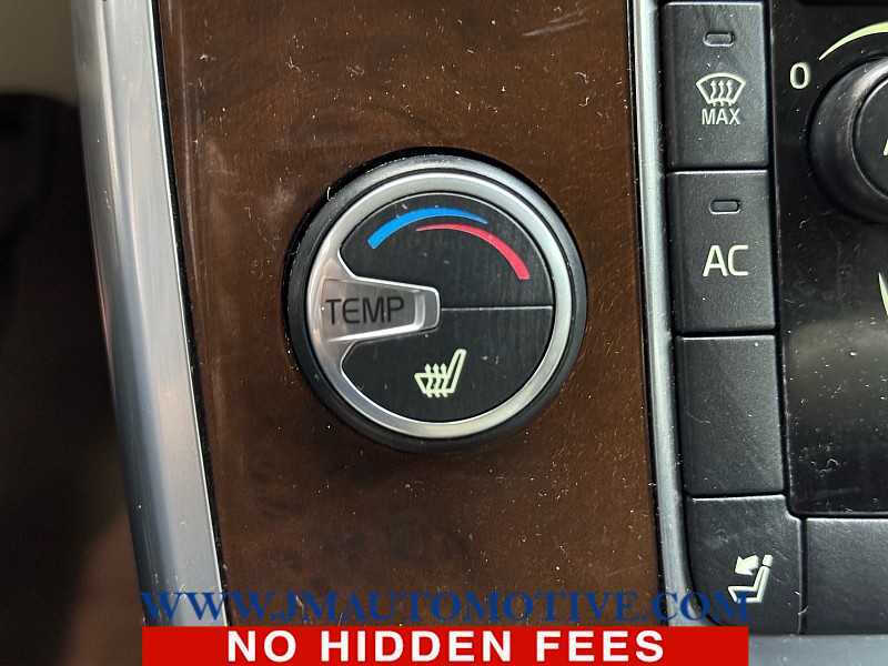 2012 Volvo XC70 T6 Platinum