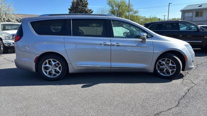 2019 Chrysler Pacifica