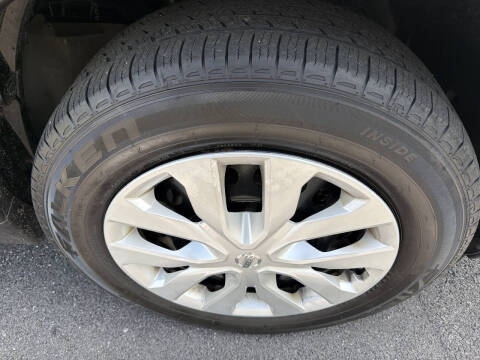2019 Nissan Rogue S