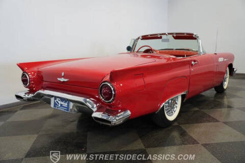 1957 Ford Thunderbird