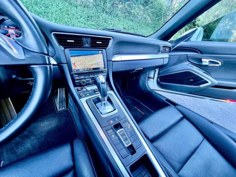 2013 Porsche 911 Carrera