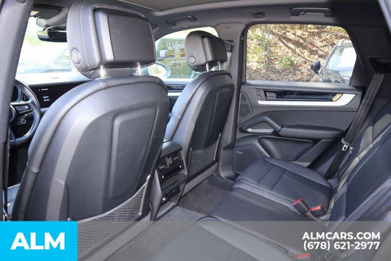 2024 Porsche Cayenne