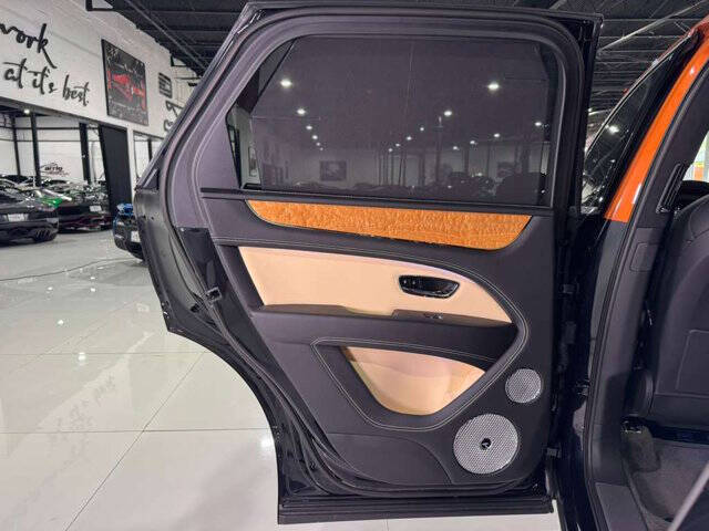 2023 Bentley Bentayga S V8