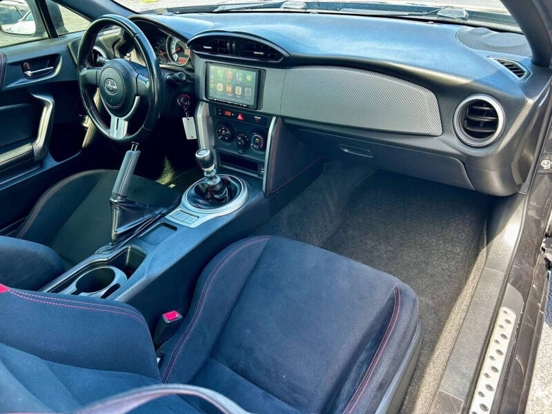 2015 Scion FR-S