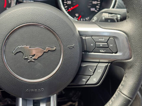 2015 Ford Mustang V6