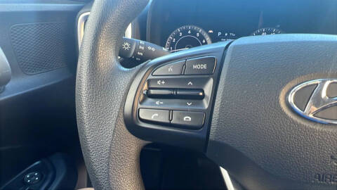 2022 Hyundai Venue SE