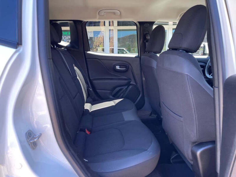 2020 Jeep Renegade Altitude