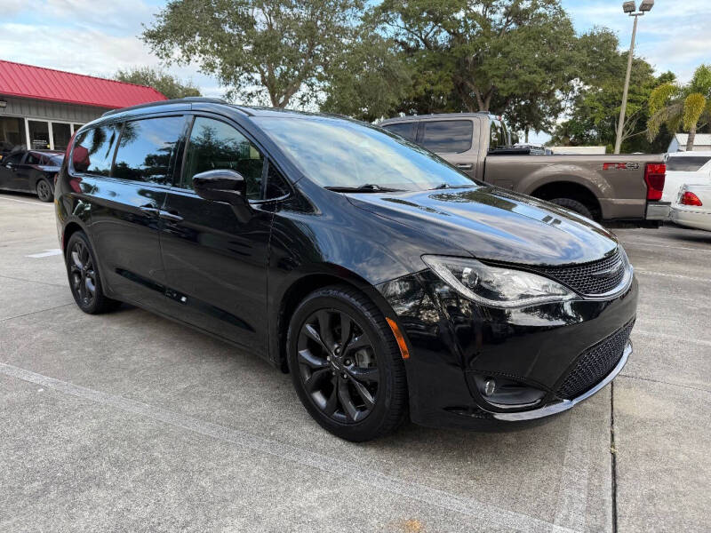 2018 Chrysler Pacifica Touring L