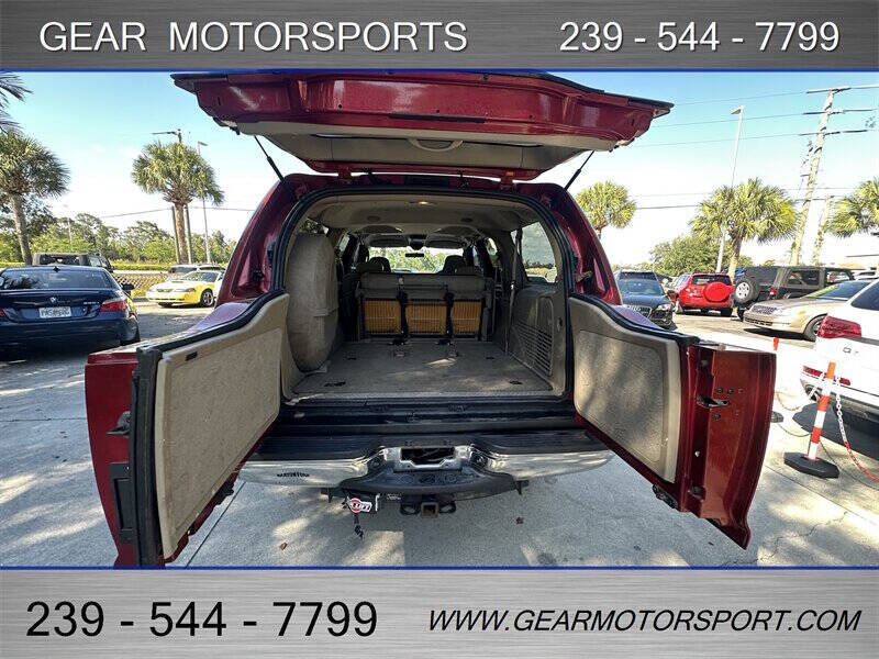 2005 Ford Excursion XLT