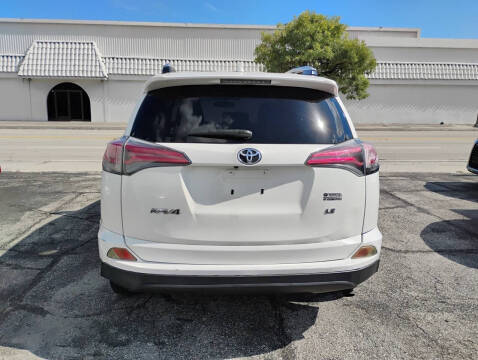 2016 Toyota RAV4 LE