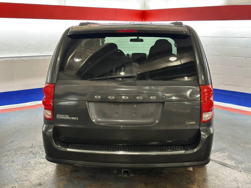2012 Dodge Grand Caravan SXT
