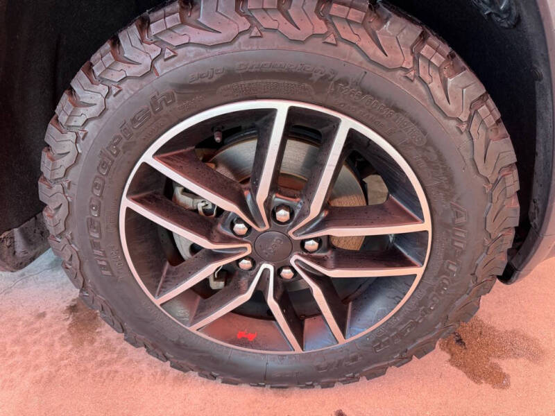 2019 Jeep Grand Cherokee Trailhawk