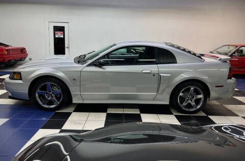 2002 Ford Mustang GT Deluxe