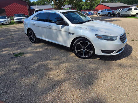 2016 Ford Taurus