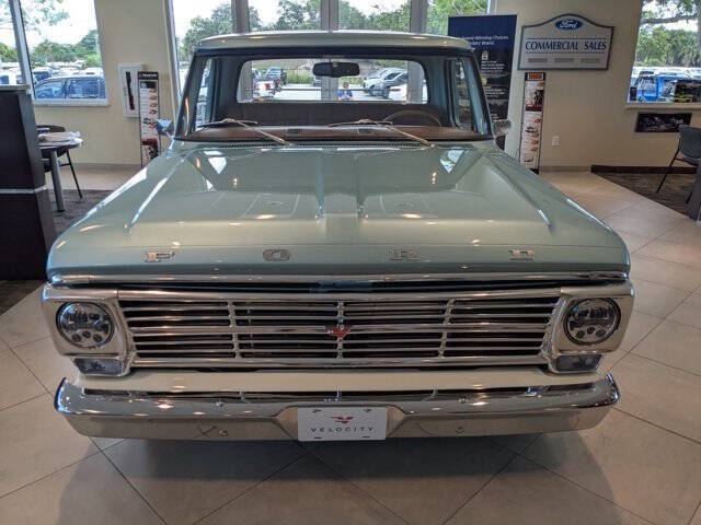 1969 Ford F-100