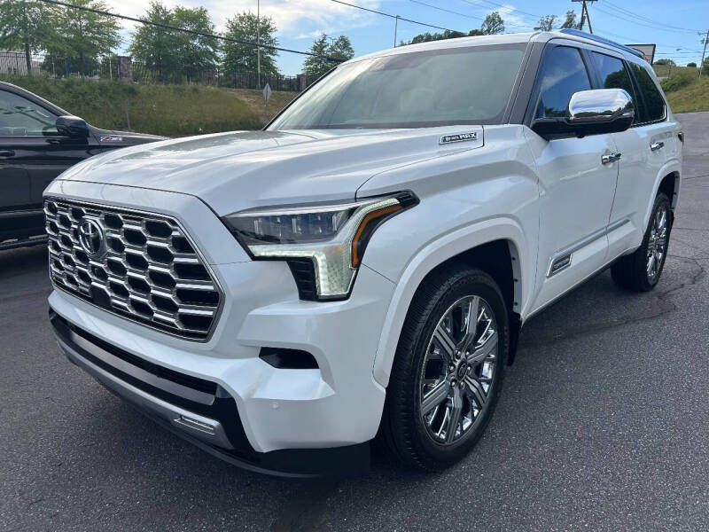 2025 Toyota Sequoia Capstone