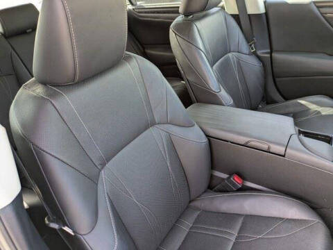 2022 Lexus ES 350 Ultra Luxury