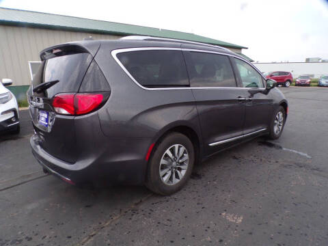 2020 Chrysler Pacifica Touring L Plus