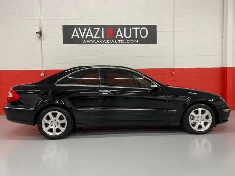 2004 Mercedes-Benz CLK for sale at AVAZI AUTO GROUP LLC in Gaithersburg MD