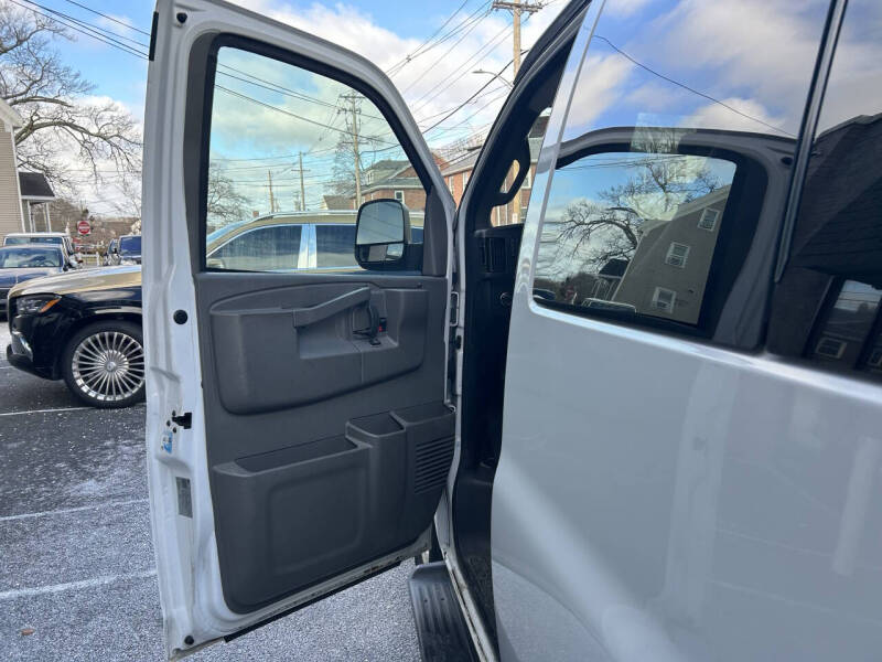 2019 Chevrolet Express LT 3500