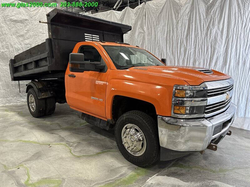 2017 Chevrolet Silverado 3500HD CC