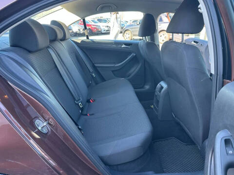 2016 Volkswagen Jetta