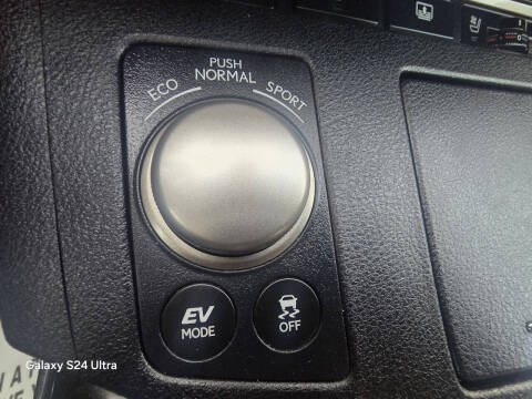 2013 Lexus ES 300h