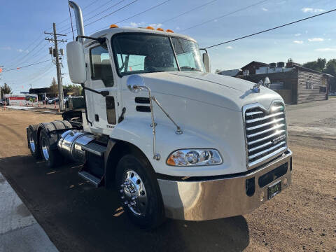 2017 Mack Pinnacle