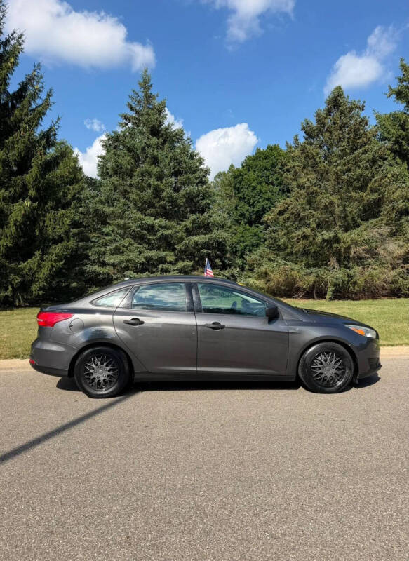 2016 Ford Focus S