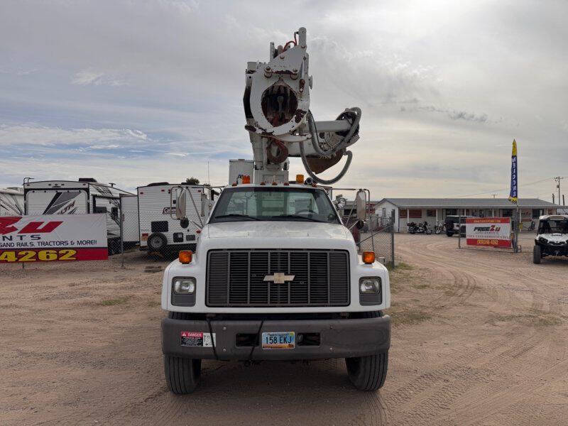 2002 Chevrolet C7500