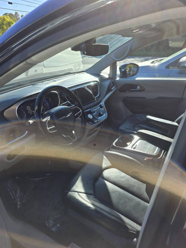 2018 Chrysler Pacifica Touring L Plus