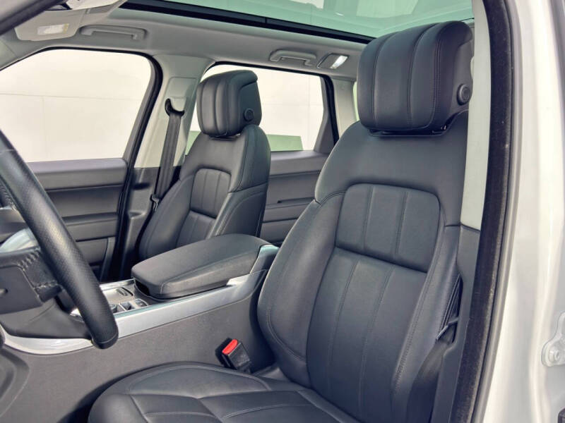 2022 Land Rover Range Rover Sport SE